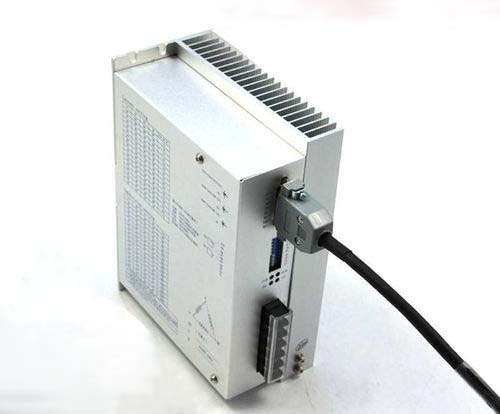 步进电机驱动器